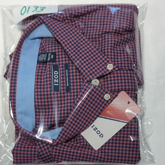 Izod Men's Burgundy Checkered Button Down Shirt - Picture 8 of 8